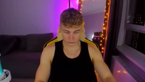 kurt_hanssen online show from October 13, 9:06 pm