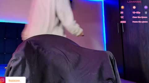 kuzzcoo online show from November 16, 2:30 pm