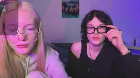 Bella and Alexandra online show from April 19, 2:34 am