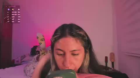 Aria Kess  online show from March 19, 12:05 am