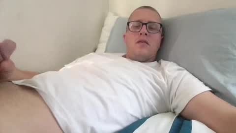 kylerace online show from April 4, 11:01 pm