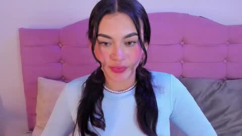 kylie_ls online show from September 19, 4:05 am
