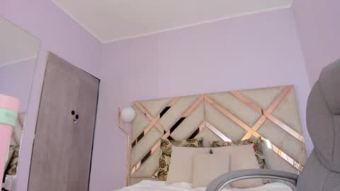 Kylie Reyes  online show from March 31, 7:36 pm