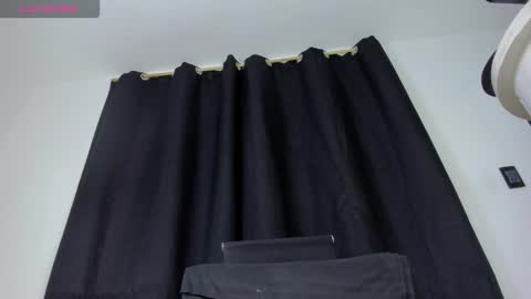 kylie_winx online show from March 24, 9:04 am