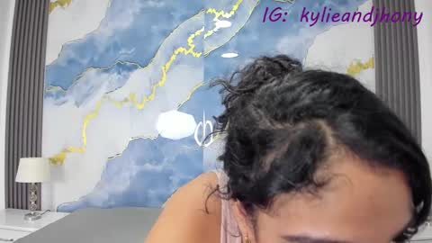 Snapshot of kylieandjhonny chatting on October 1, 7:24 pm Kaylie And Jhony online show from October 1, 7:24 pm