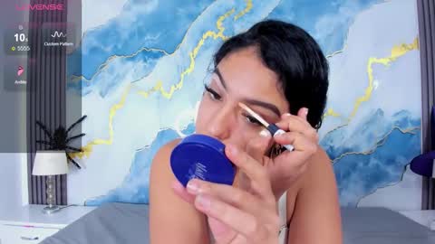 Snapshot of kylieandjhonny chatting on October 29, 8:09 pm Kaylie And Jhony online show from October 29, 8:09 pm