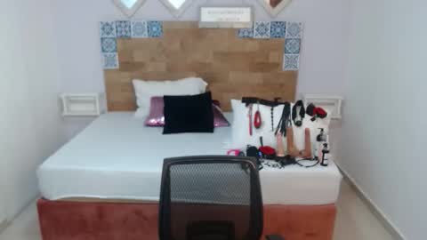 Melissa online show from December 15, 10:55 am