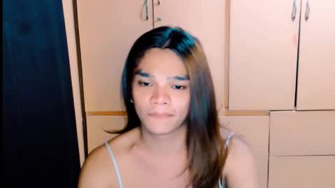 Snapshot of kylieebarbie97 chatting on December 15, 5:42 pm SC pchix2022 online show from December 15, 5:42 pm