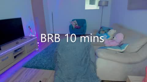 KYLIE online show from February 14, 10:28 am