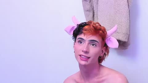 Kylie jl online show from April 15, 2:48 am