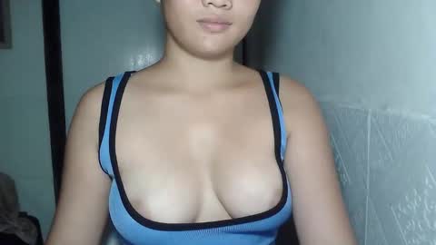 kylie online show from March 28, 12:01 am