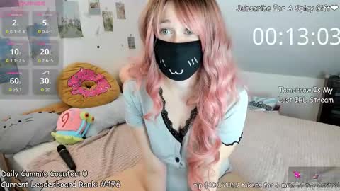 Kyra Wild online show from March 20, 10:26 pm