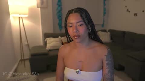 schedule 300 pm - 1100pm colombia time online show from December 16, 12:29 am