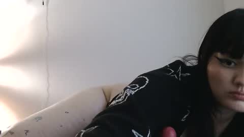 Lily online show from May 21, 6:47 pm