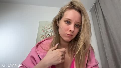 lina online show from April 10, 5:39 pm