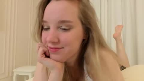 lina online show from January 12, 8:38 pm