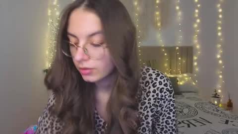 Margo  online show from December 15, 2:13 pm