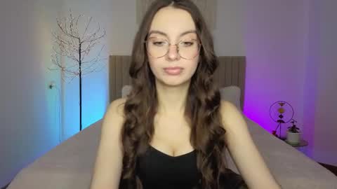 Margo  online show from February 18, 2:39 pm