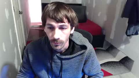 l1v1nth3dr3am online show from March 5, 1:36 am