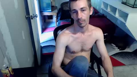 l1v1nth3dr3am online show from May 6, 5:19 pm