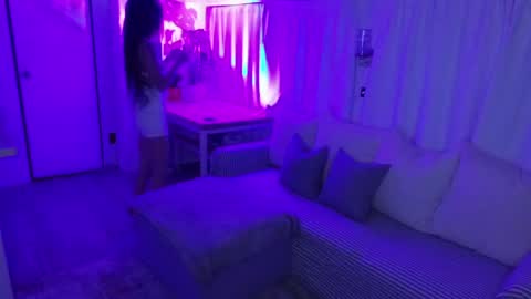  Giselle  online show from May 31, 3:27 am