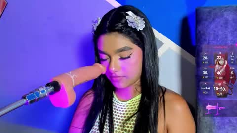 danny  online show from December 14, 8:04 pm