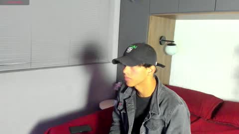 labrinthteasing online show from February 22, 12:08 pm