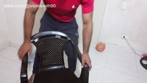 Bruno Smith online show from April 6, 5:30 am