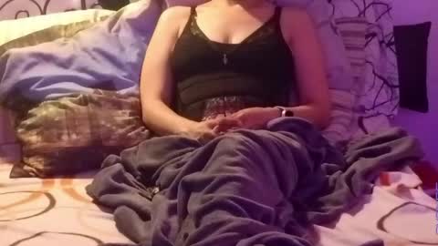 lachicadeldiablo online show from April 19, 6:43 pm