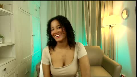 Karla - Instagram   lady karla1 online show from May 23, 11:23 pm