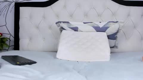 LADY  online show from April 7, 8:22 pm