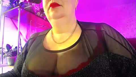 Lady Gloria online show from February 17, 5:28 am