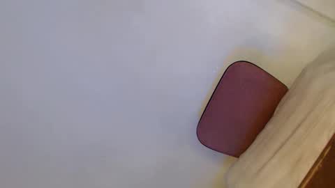 Snapshot of lady_of_pleasure28 chatting on March 6, 1:35 pm Ella online show from March 6, 1:35 pm