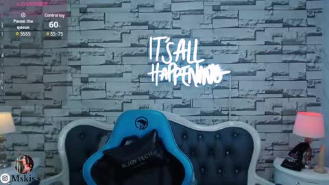 Lady Violet Bridgerton online show from February 14, 9:53 pm