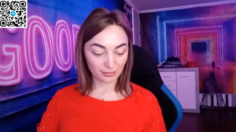 MERYEM online show from May 6, 1:28 pm
