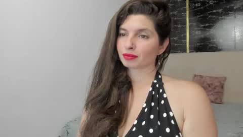  Danna................. online show from July 27, 10:29 pm