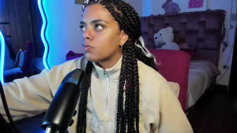 leidy daniela online show from March 6, 4:41 am