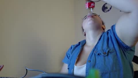 ladydeathz online show from October 7, 9:33 pm