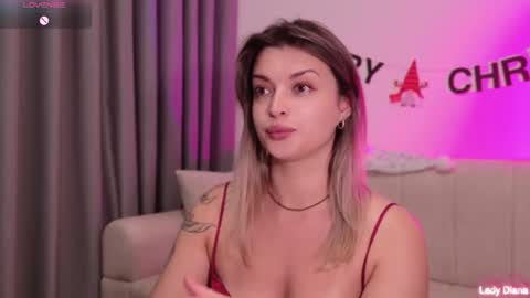 ladylancaster online show from December 21, 12:22 pm