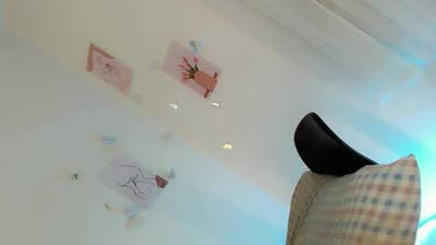 its Katniss online show from March 7, 11:27 pm