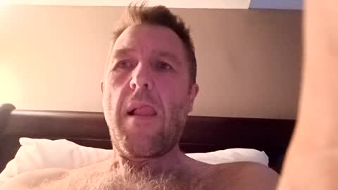 ladylover_1 online show from July 18, 8:33 pm