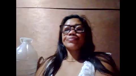 ladysweet4u69 online show from March 17, 8:47 pm