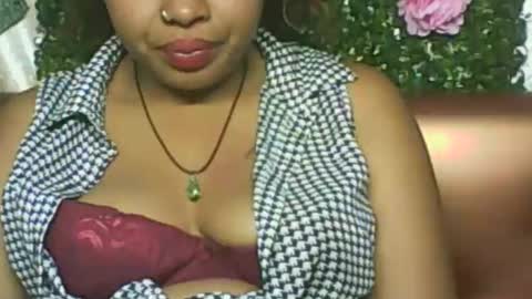 LadyXSnakes online show from October 7, 1:29 pm