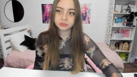 Kira online show from December 11, 12:33 am