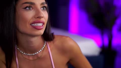 Lala online show from September 10, 6:53 pm