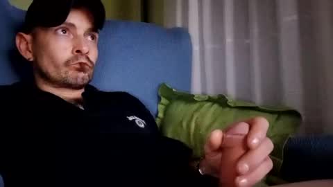 Lamacua69 online show from December 25, 3:18 am