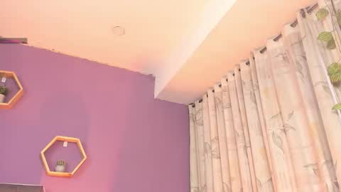    online show from January 15, 9:45 pm