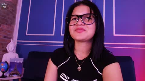 Snapshot of lana_beket_ chatting on October 22, 7:15 pm Lana online show from October 22, 7:15 pm