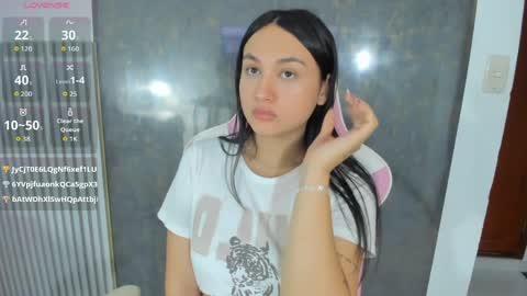 Lana online show from April 11, 1:15 pm