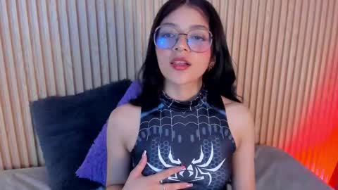 Snapshot of lana_dol chatting on October 23, 12:50 pm ... . . ... online show from October 23, 12:50 pm